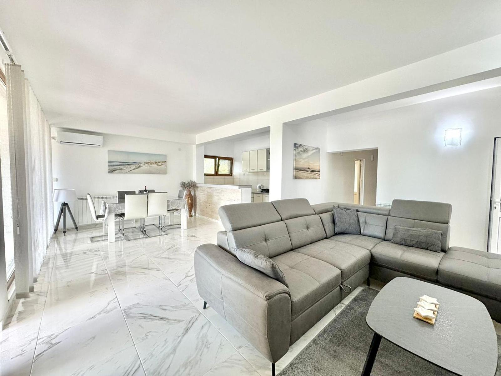 Stars Residence Petrovac Extérieur photo